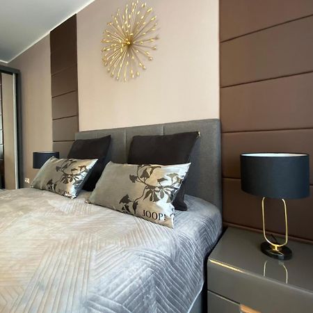 Luxus Apartment With Balcony Дортмунд Екстер'єр фото